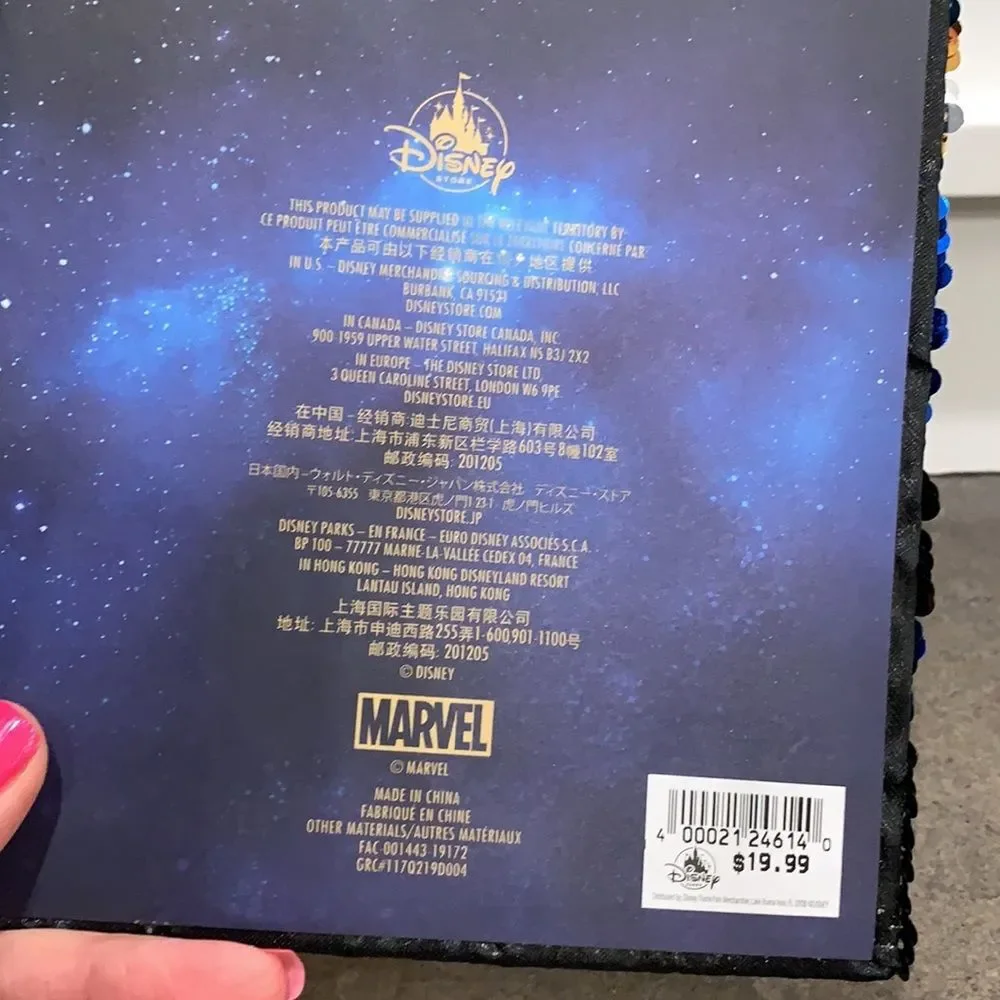 ✨ Captain Marvel Sequin Journal – NWT! ✨